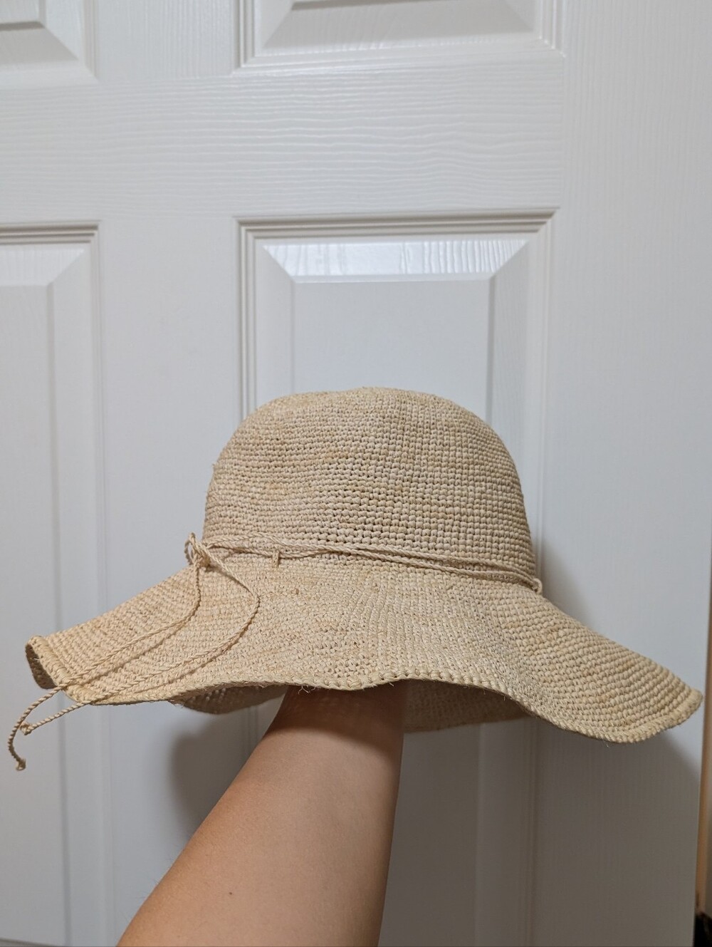 Helen Kaminski Eudora Raffia Straw Hat Tan Wired Brim Natural